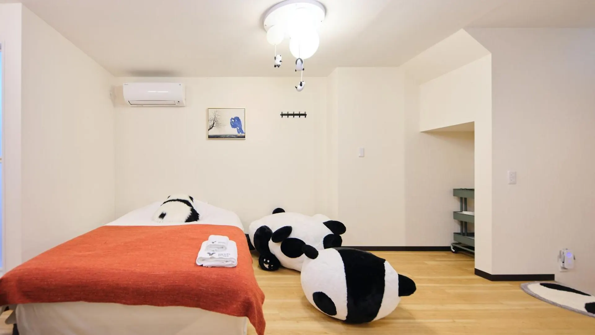 Guest house Tora Hotel Tokyo Ueno 寅ホテル 上野 A